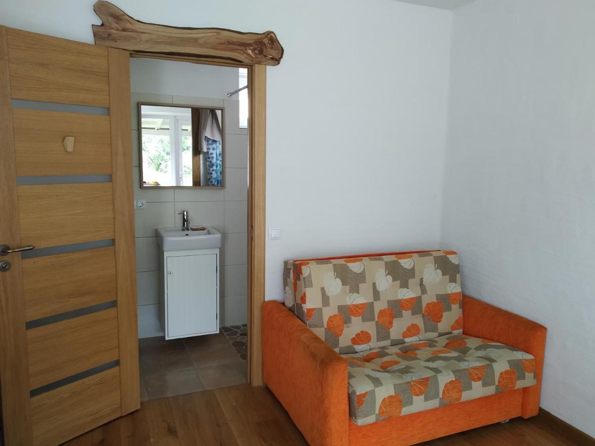 הוילה קרטינגה River Side Studio, 9Mi From Palanga, With Sauna מראה חיצוני תמונה